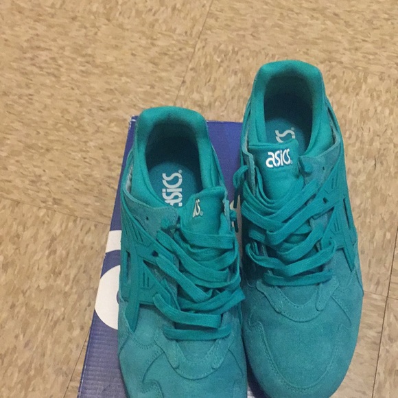 ASICS Gel-Kayano Trainer - Picture 3 of 4